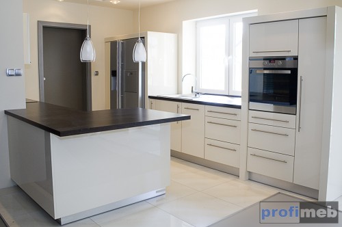 Kuchnie nowoczesne - Cornus